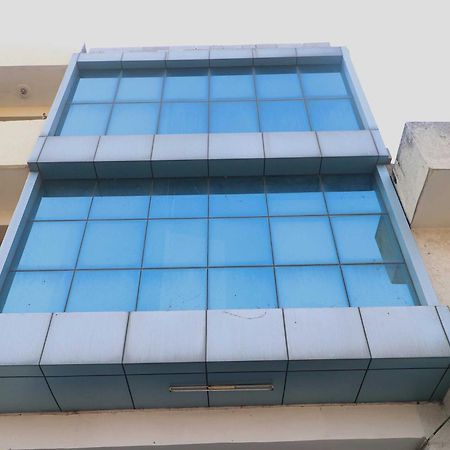 Oyo Hotel Aryan Plaza Chandīgarh Extérieur photo