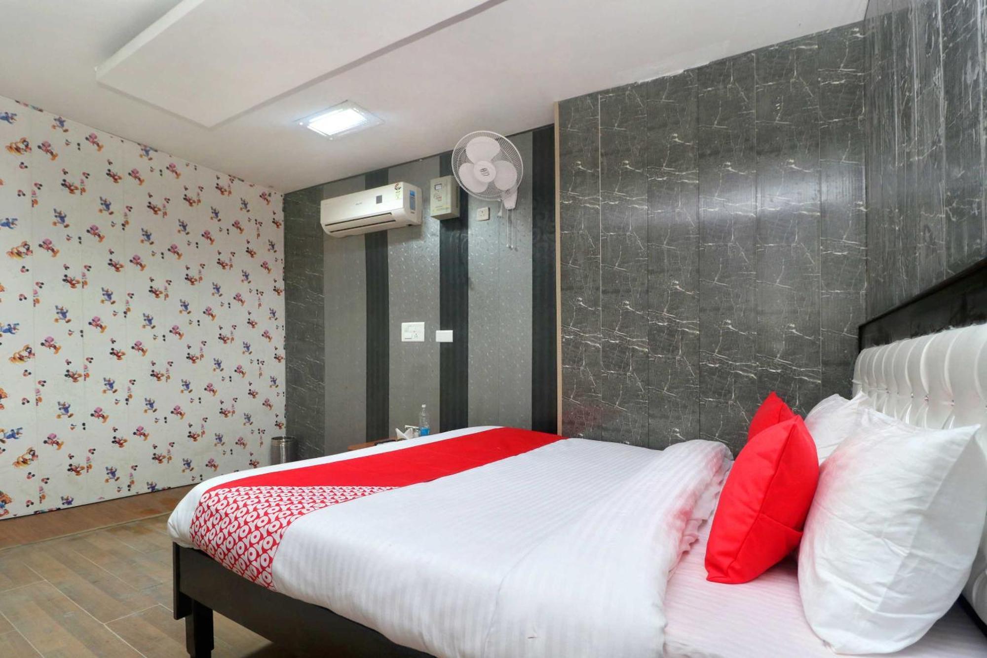 Oyo Hotel Aryan Plaza Chandīgarh Extérieur photo