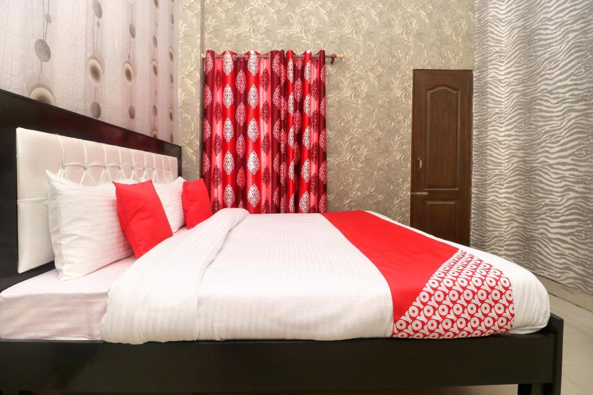 Oyo Hotel Aryan Plaza Chandīgarh Extérieur photo
