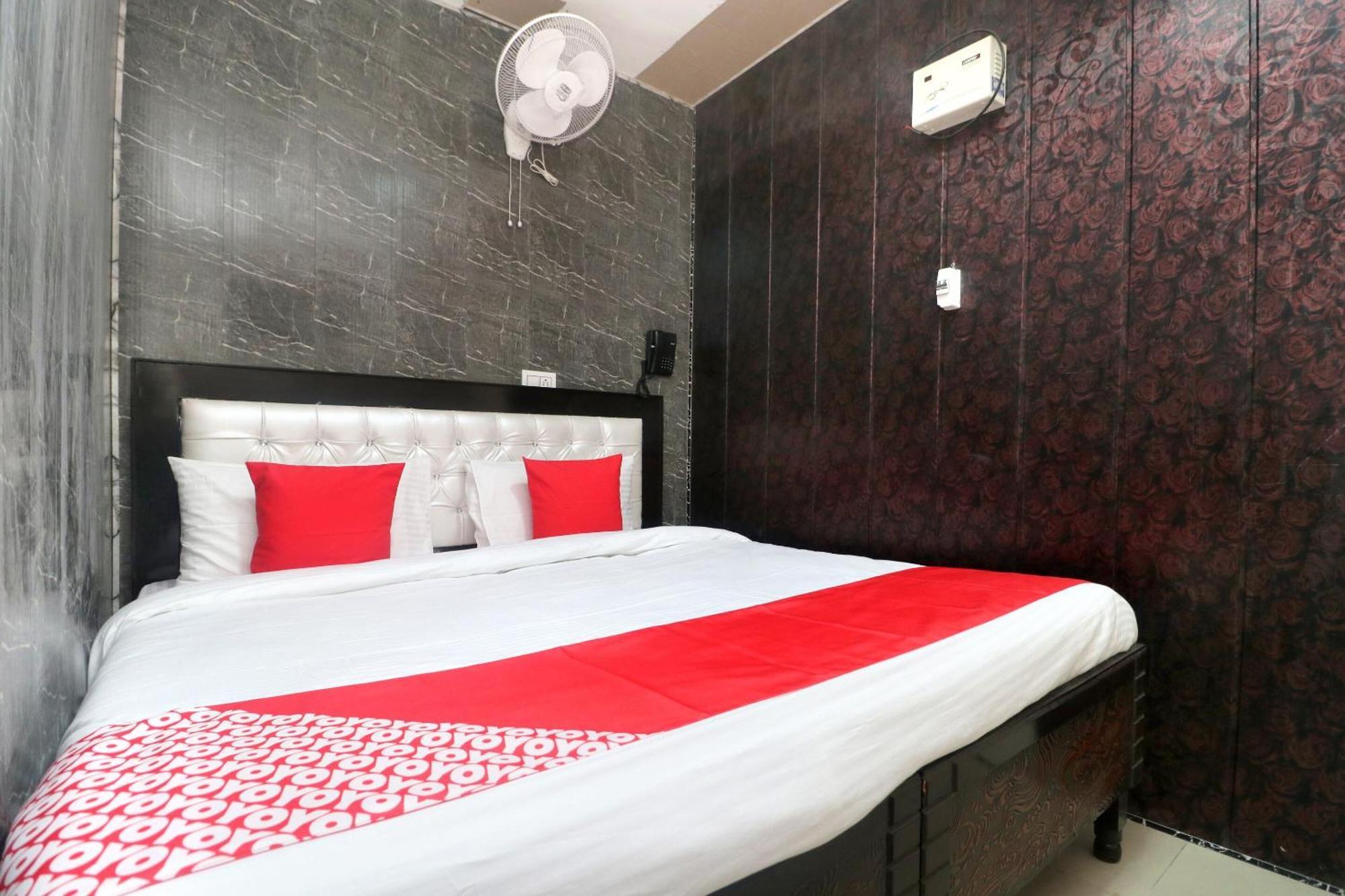 Oyo Hotel Aryan Plaza Chandīgarh Extérieur photo